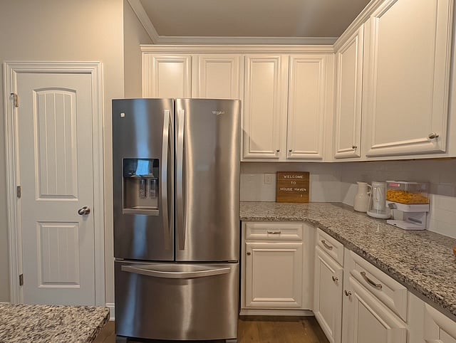 Furnished Finder property 1034577_1 photo 3