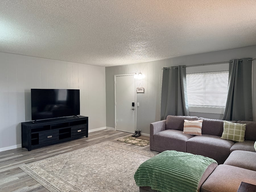 Furnished Finder property 1034583_1 photo 1