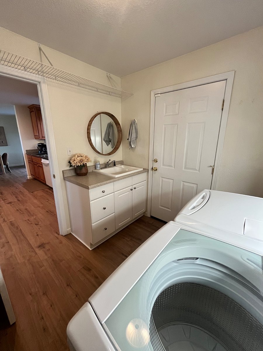 Furnished Finder property 1034586_1 photo 21