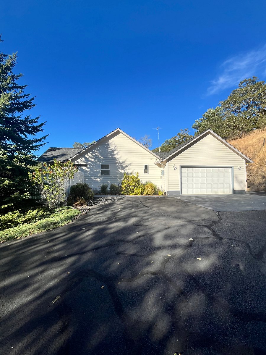 Furnished Finder property 1034586_1 photo 25