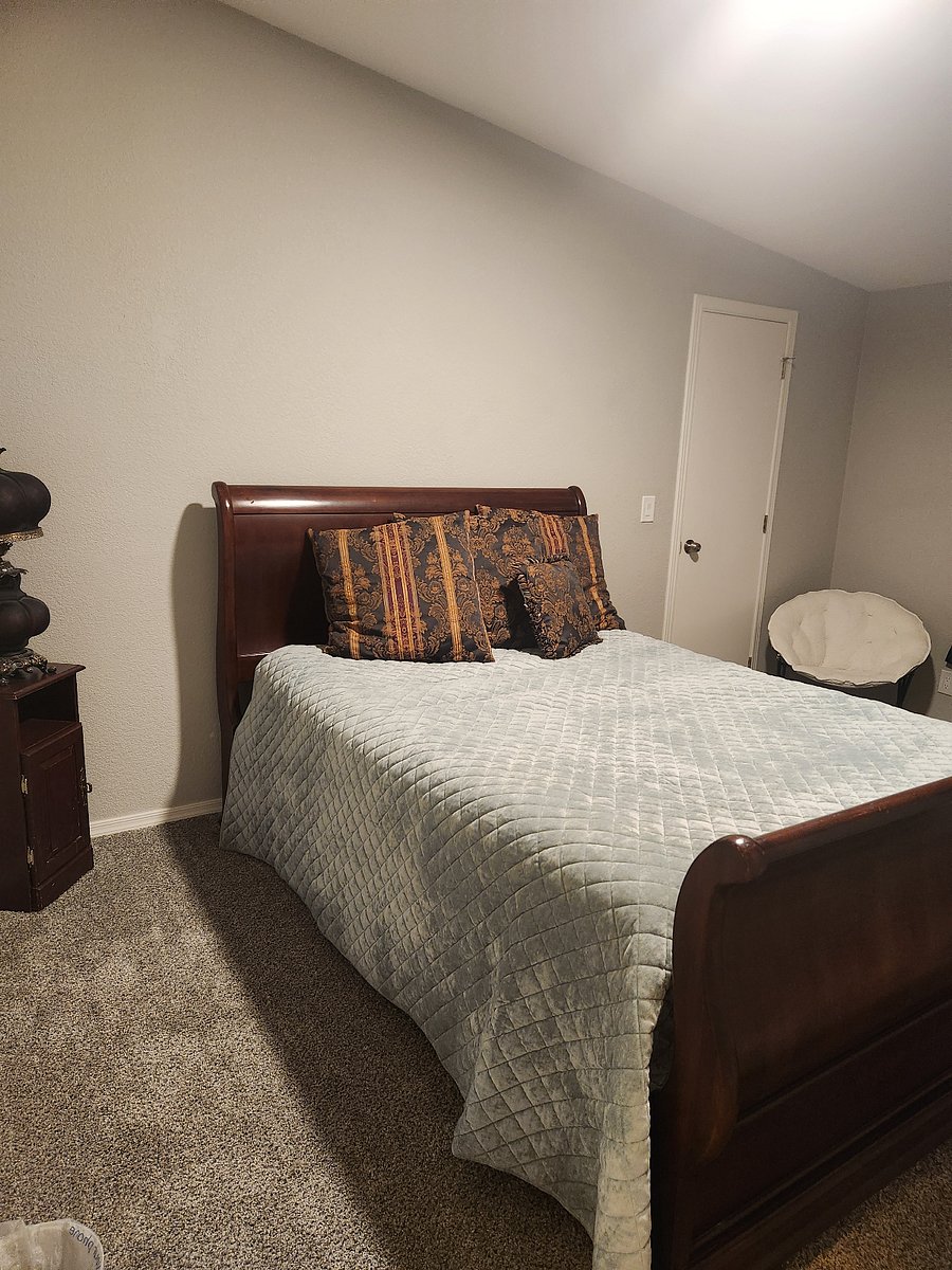 Furnished Finder property 1034593_1 photo 4