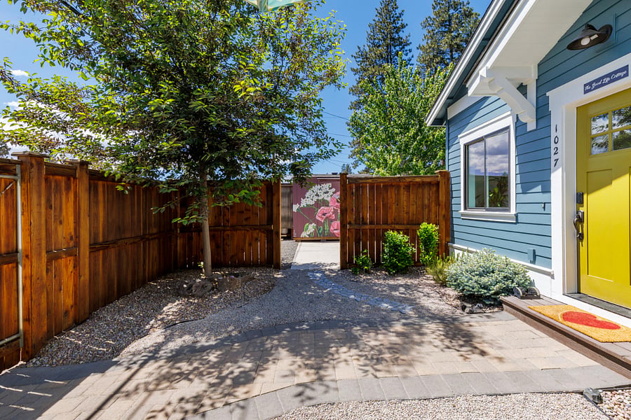 Furnished Finder property 1034597_1 photo 17