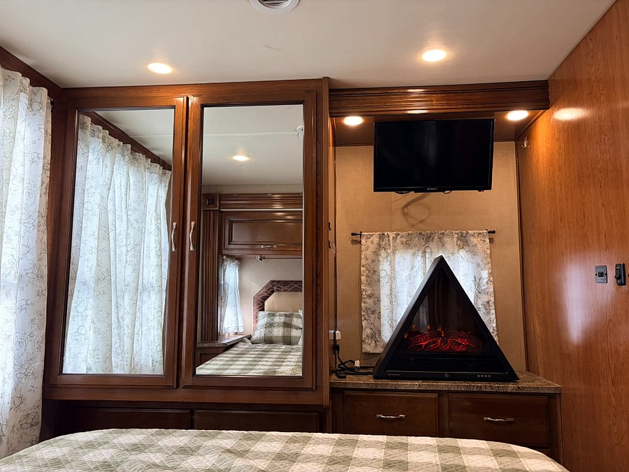 Furnished Finder property 1034600_1 photo 15
