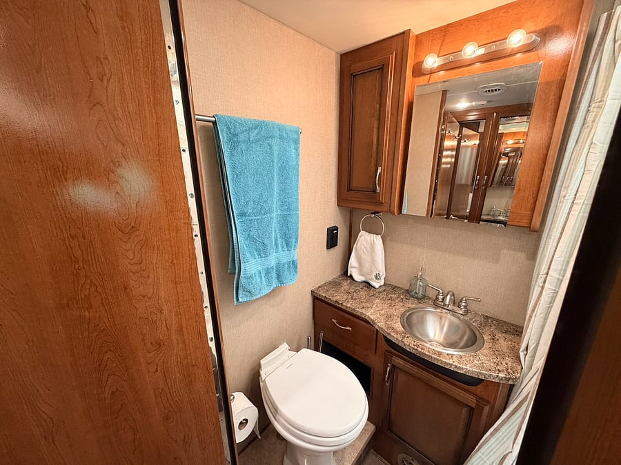 Furnished Finder property 1034600_1 photo 17