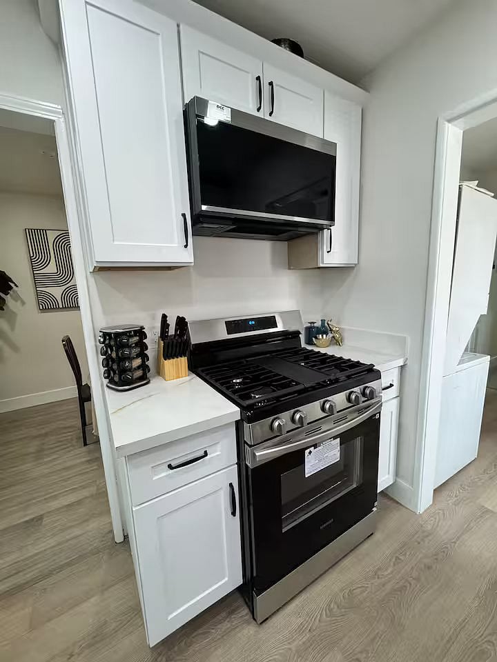 Furnished Finder property 1034602_1 photo 11