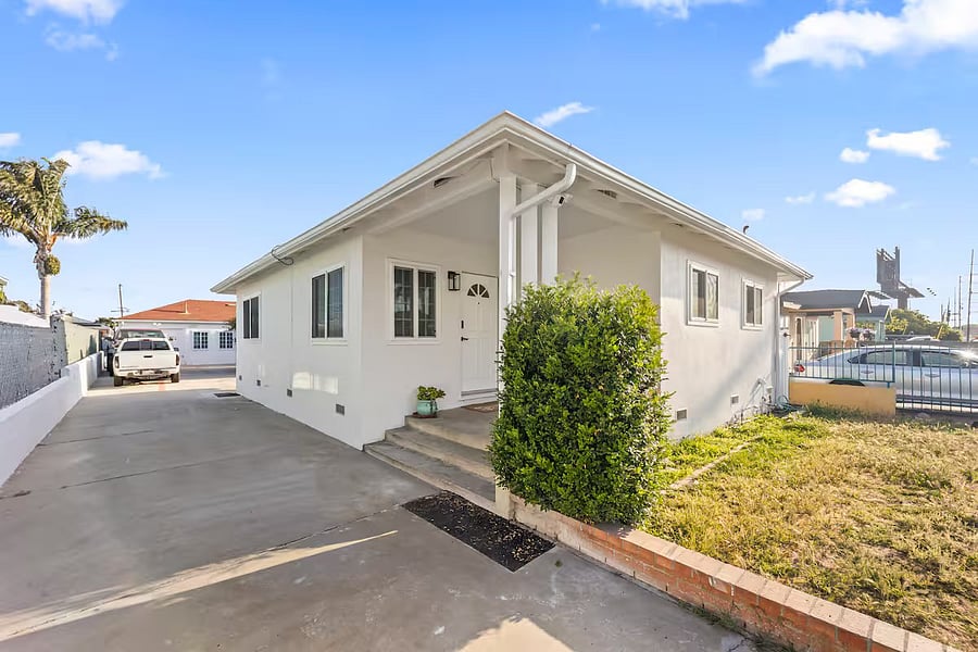 Furnished Finder property 1034602_1 photo 22