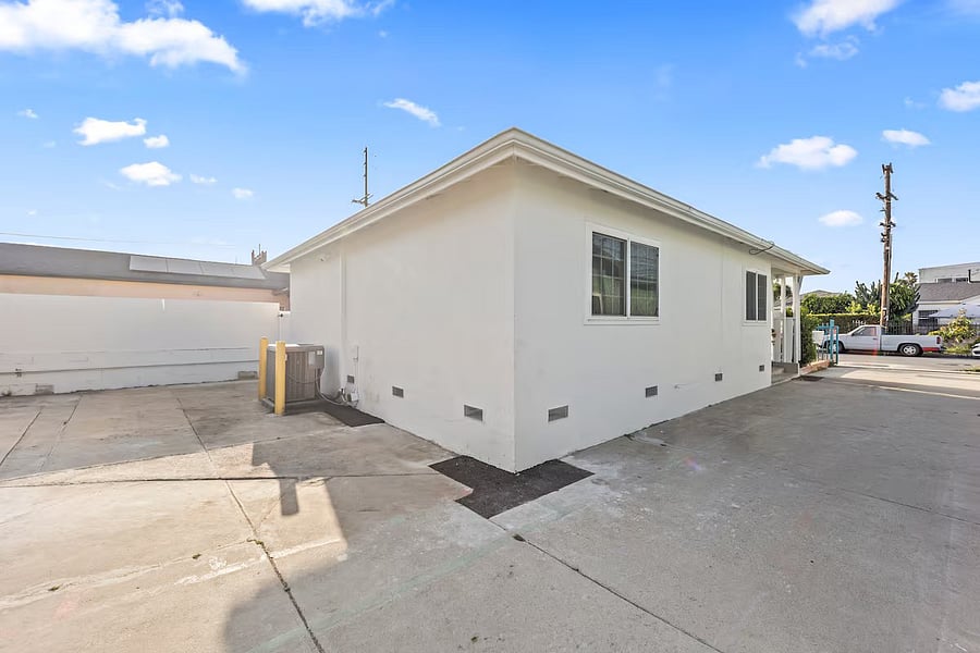 Furnished Finder property 1034602_1 photo 26