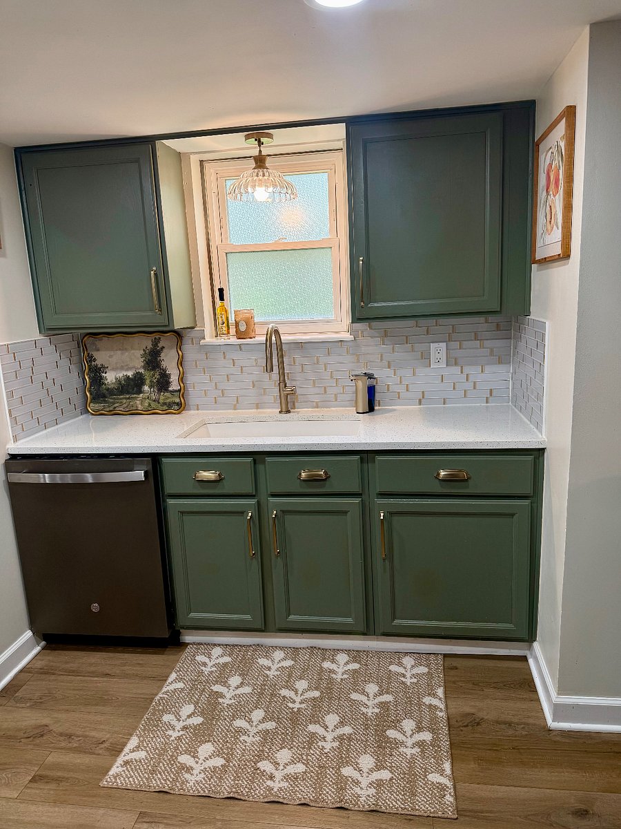 Furnished Finder property 1034604_1 photo 8
