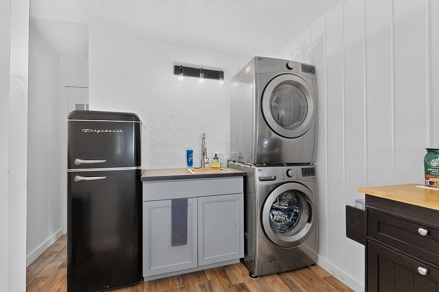 Furnished Finder property 1034605_1 photo 8