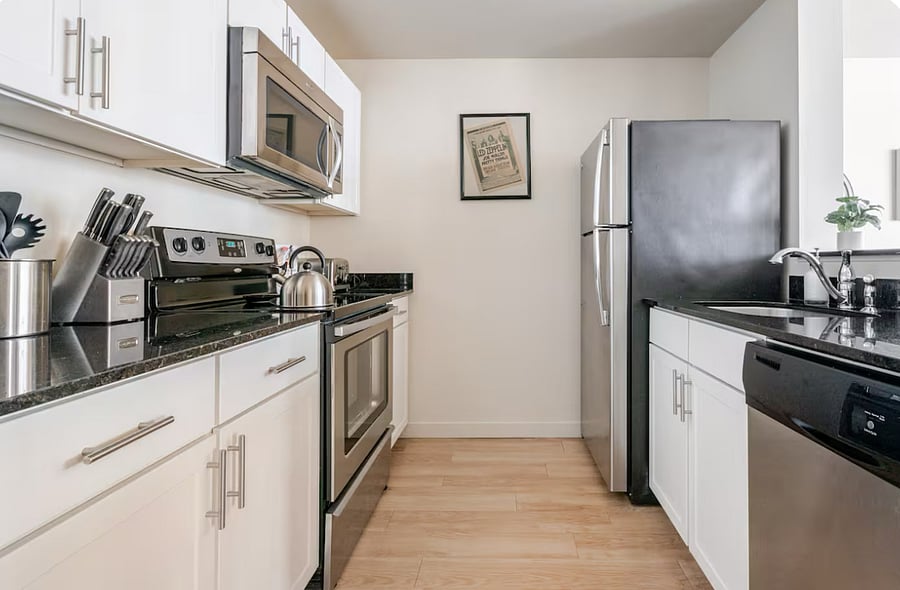 Furnished Finder property 1034607_1 photo 11