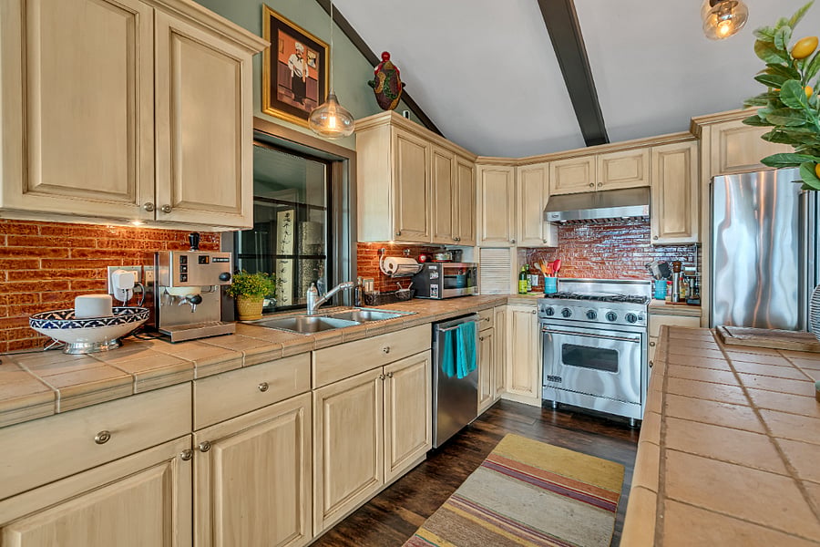 Furnished Finder property 1034608_1 photo 10
