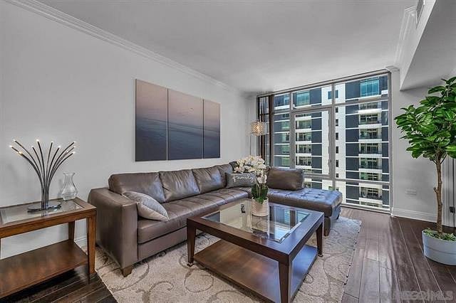 Furnished Finder property 1034613_1 photo 4