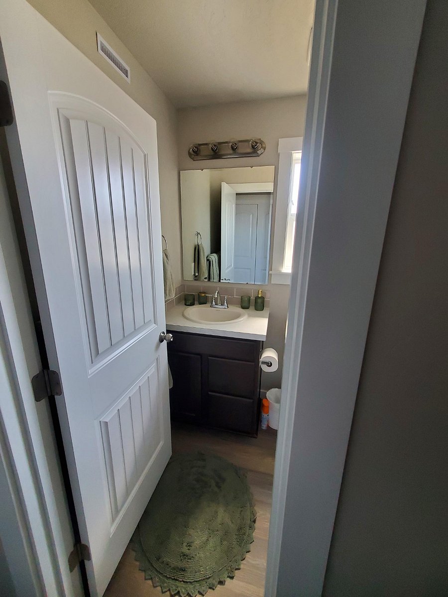 Furnished Finder property 1034615_1 photo 3