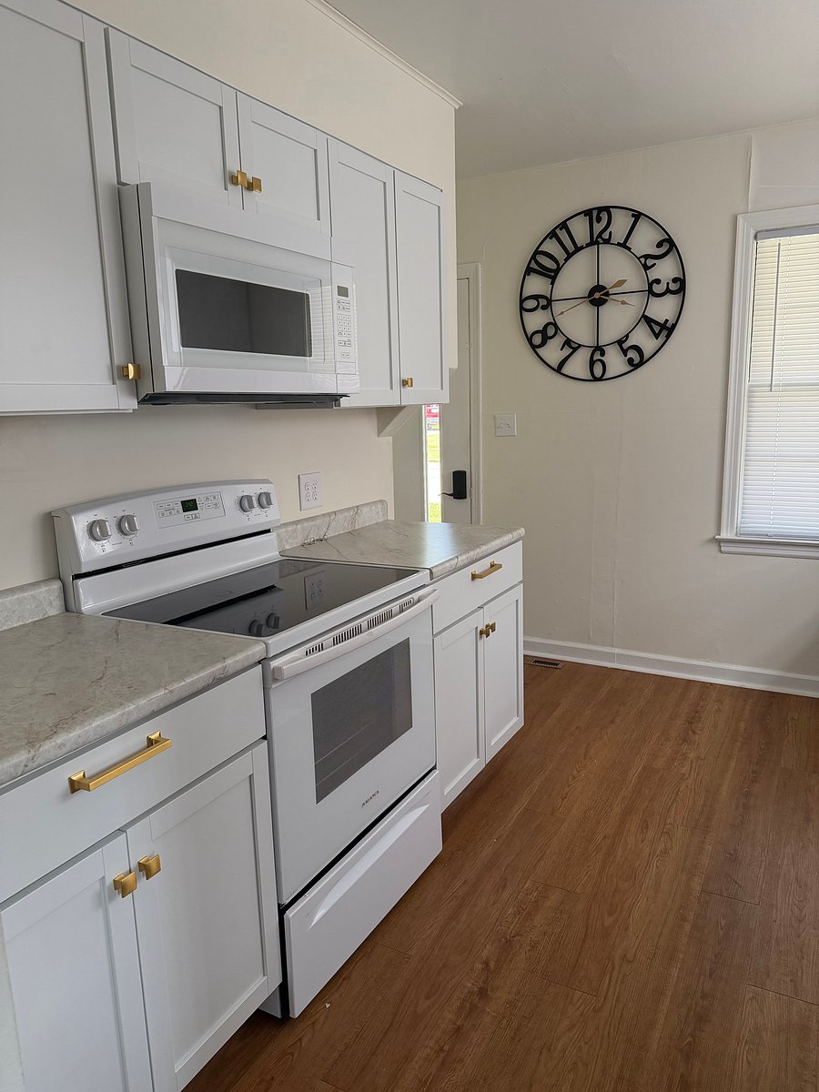 Furnished Finder property 1034618_1 photo 3
