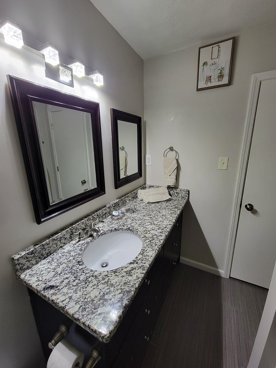 Furnished Finder property 1034621_1 photo 20