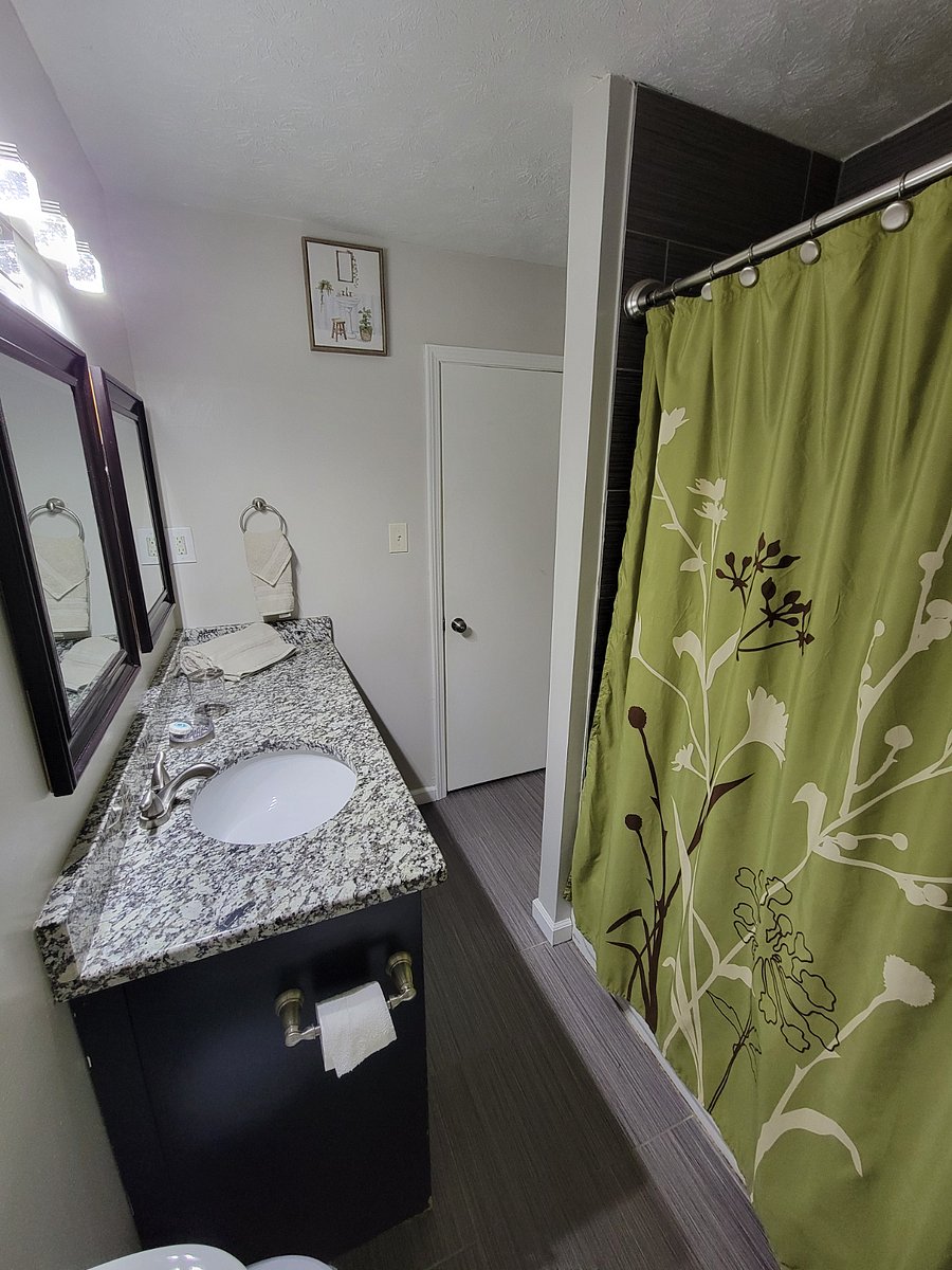 Furnished Finder property 1034621_1 photo 21