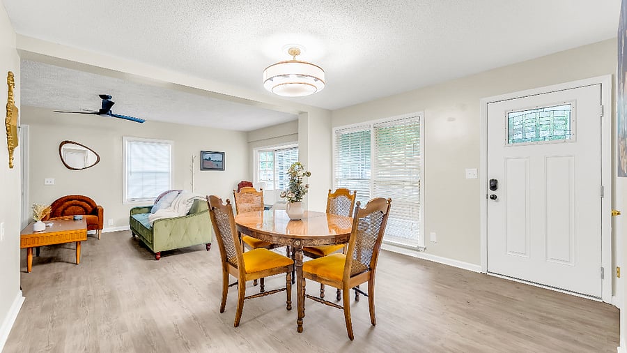 Furnished Finder property 1034627_1 photo 11