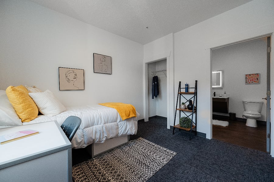 Furnished Finder property 1034655_1 photo 11