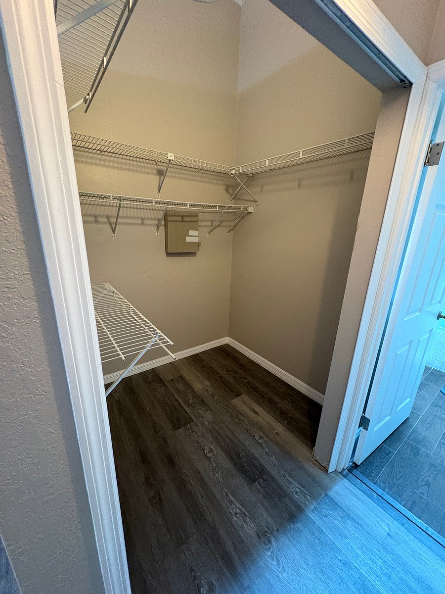 Furnished Finder property 1034656_1 photo 15