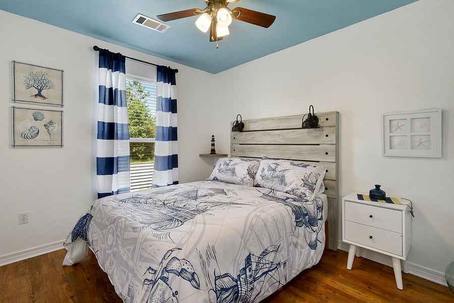 Furnished Finder property 1034676_1 photo 4