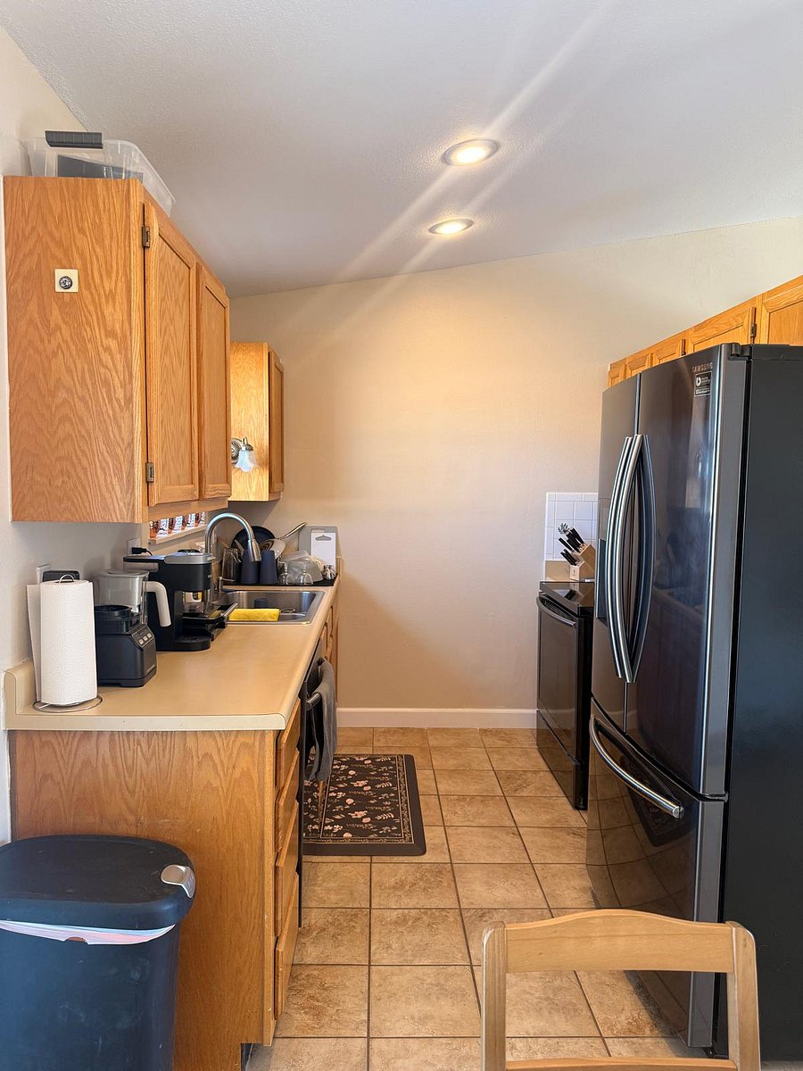 Full Access Kitchen With Everything You Need