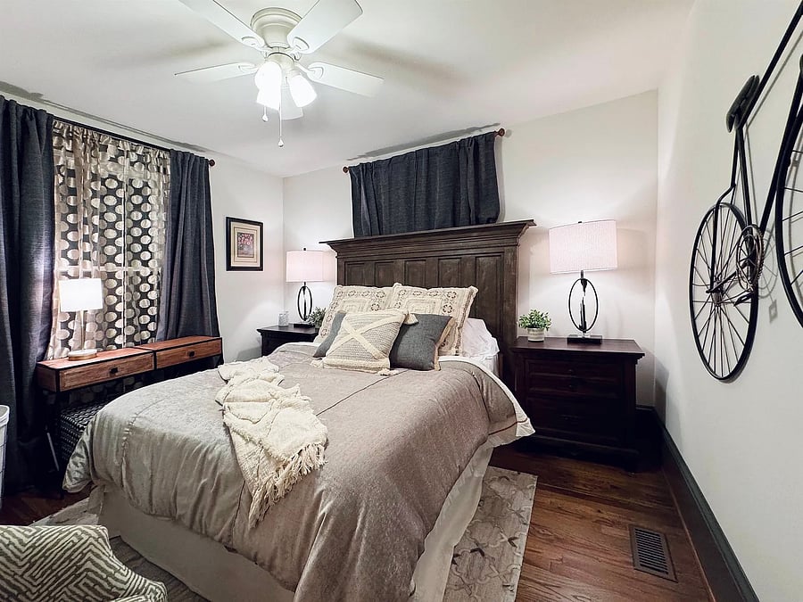 Bedroom D
Dedicated workspace + closet & large nightstands with storage