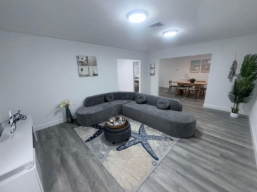 Furnished Finder property 1034689_1 photo 3