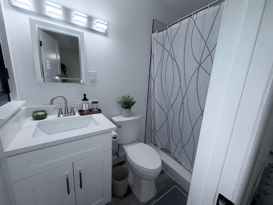 Furnished Finder property 1034689_1 photo 25