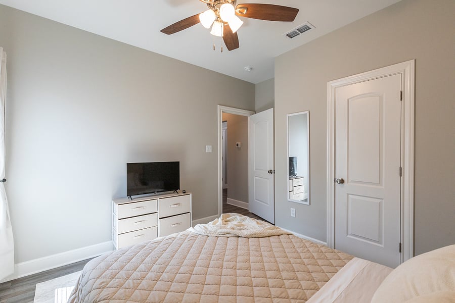 Furnished Finder property 1034690_1 photo 14