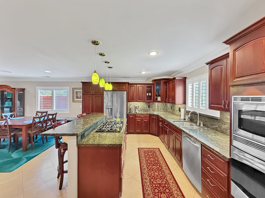 Furnished Finder property 1034704_1 photo 4