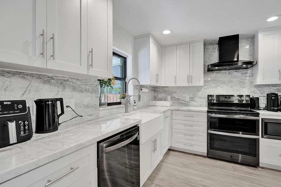Furnished Finder property 1034713_1 photo 15