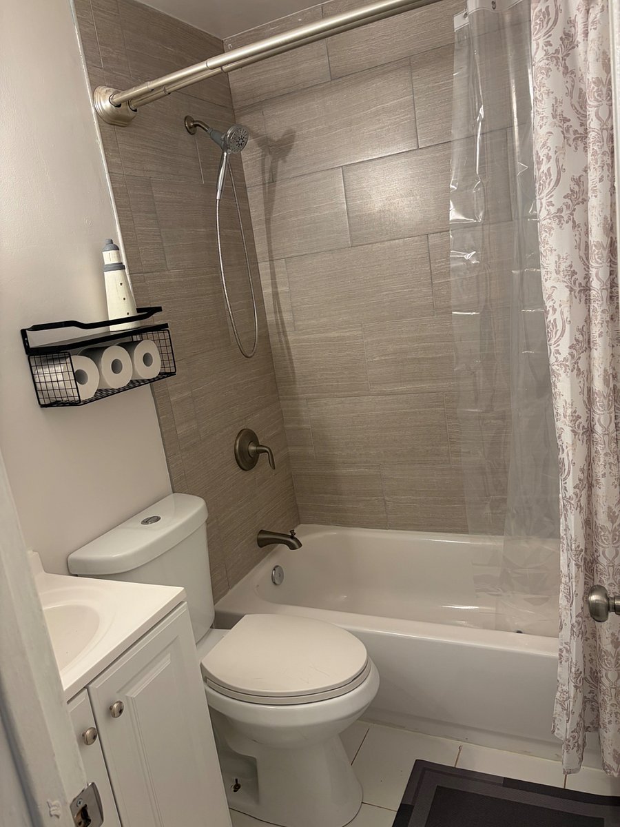 Furnished Finder property 1034721_1 photo 5