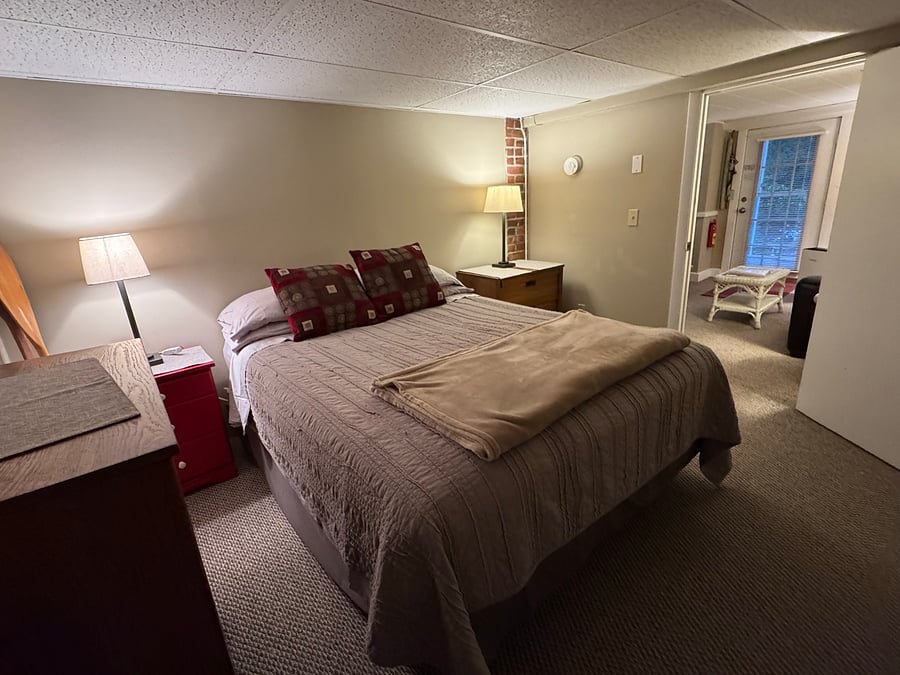 Furnished Finder property 1034722_1 photo 26