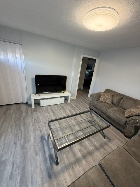 Furnished Finder property 1034741_1 photo 3