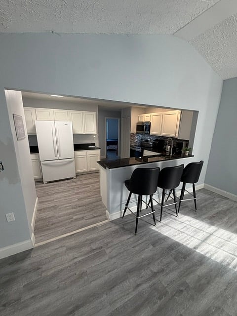 Furnished Finder property 1034741_1 photo 7