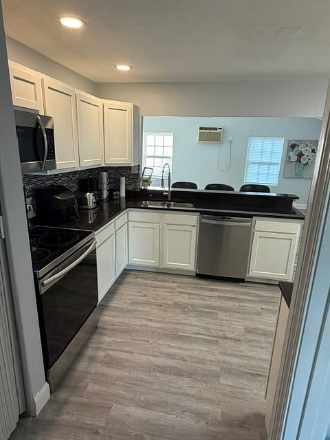 Furnished Finder property 1034741_1 photo 13