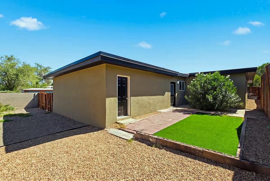 Furnished Finder property 1034746_1 photo 15