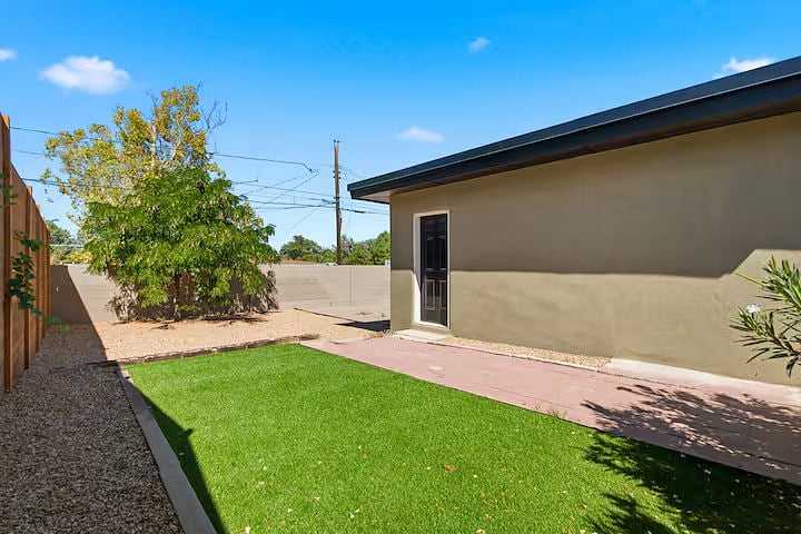 Furnished Finder property 1034746_1 photo 17
