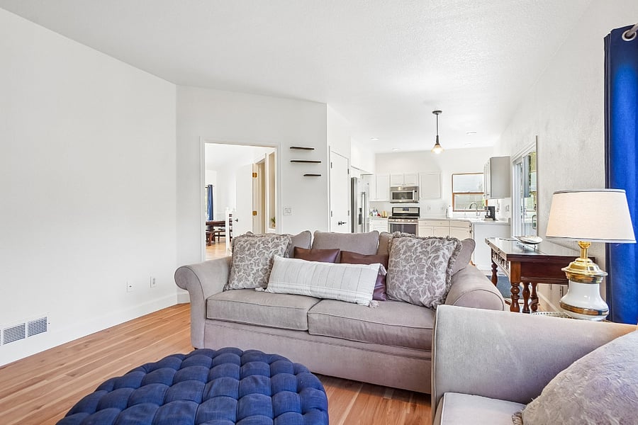 Furnished Finder property 1034750_1 photo 11