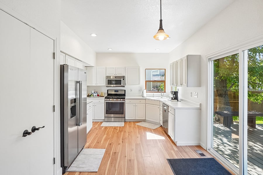 Furnished Finder property 1034750_1 photo 15