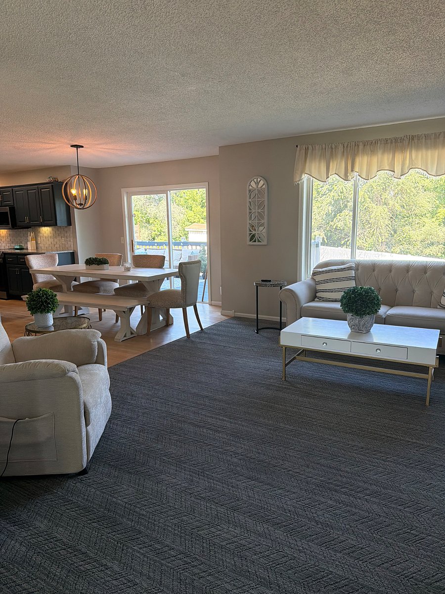 Furnished Finder property 1034751_1 photo 8