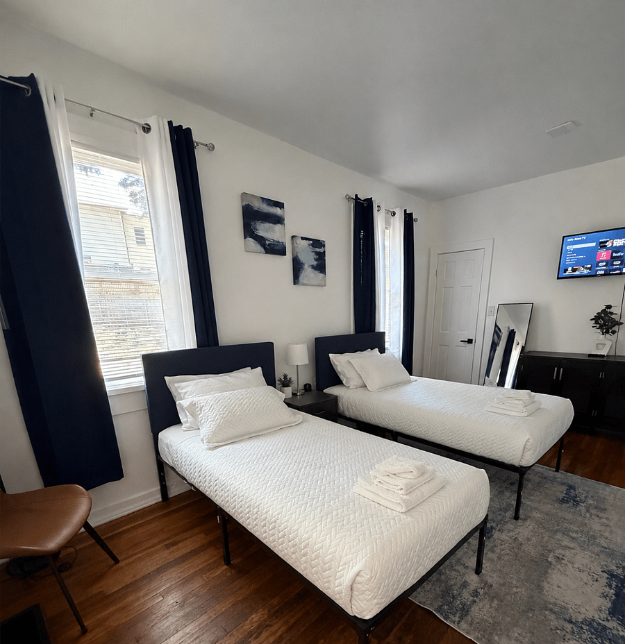 Primary bedroom: King bed or (2) available