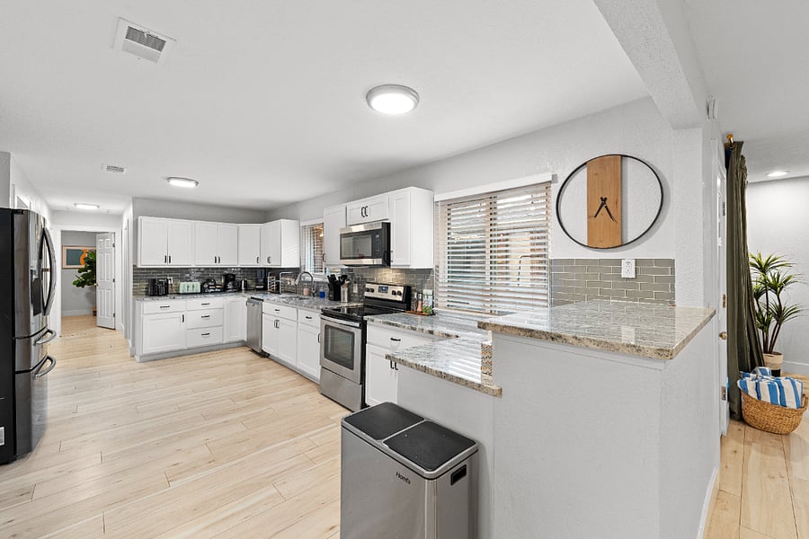 Furnished Finder property 1034787_1 photo 14