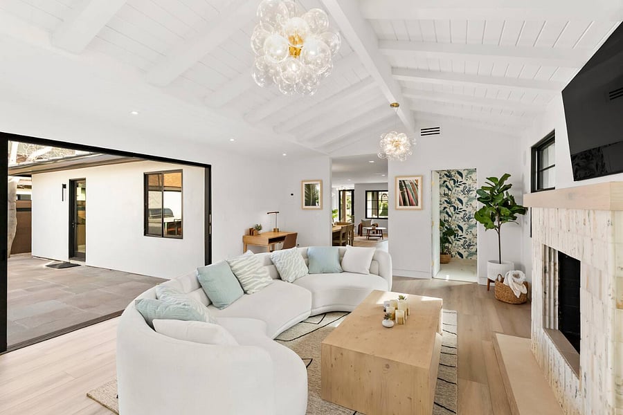 Furnished Finder property 1034804_1 photo 3