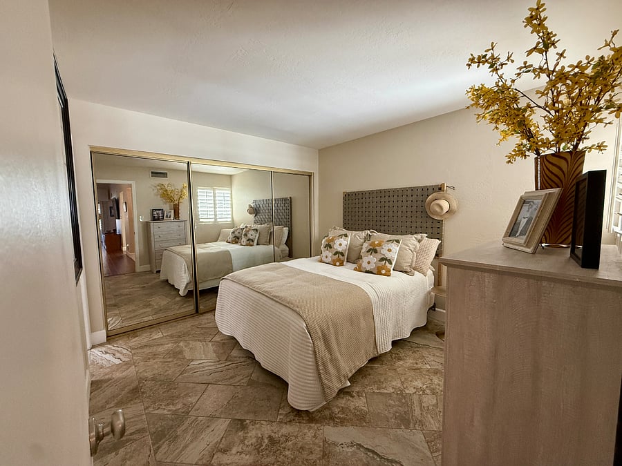 Furnished Finder property 1034815_1 photo 11