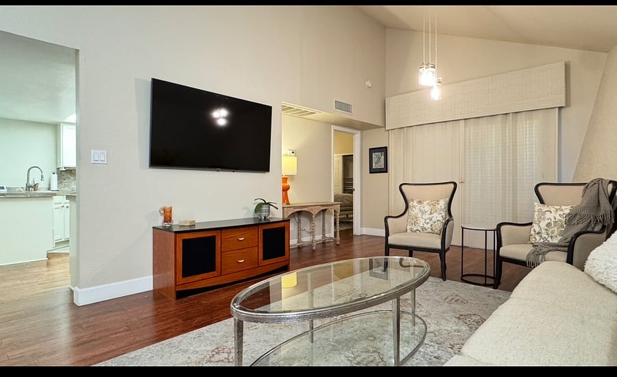 Furnished Finder property 1034815_1 photo 3