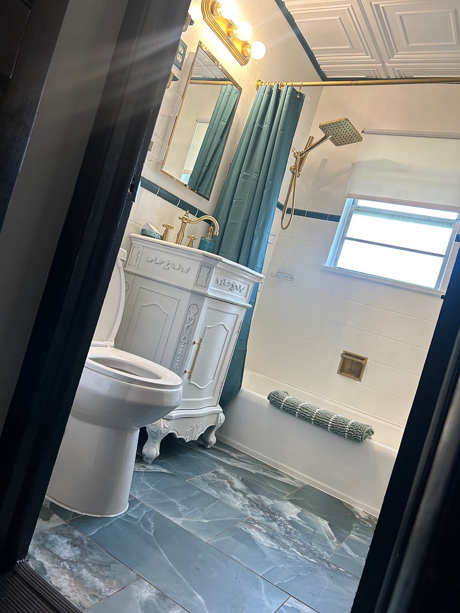 Furnished Finder property 1034817_1 photo 15