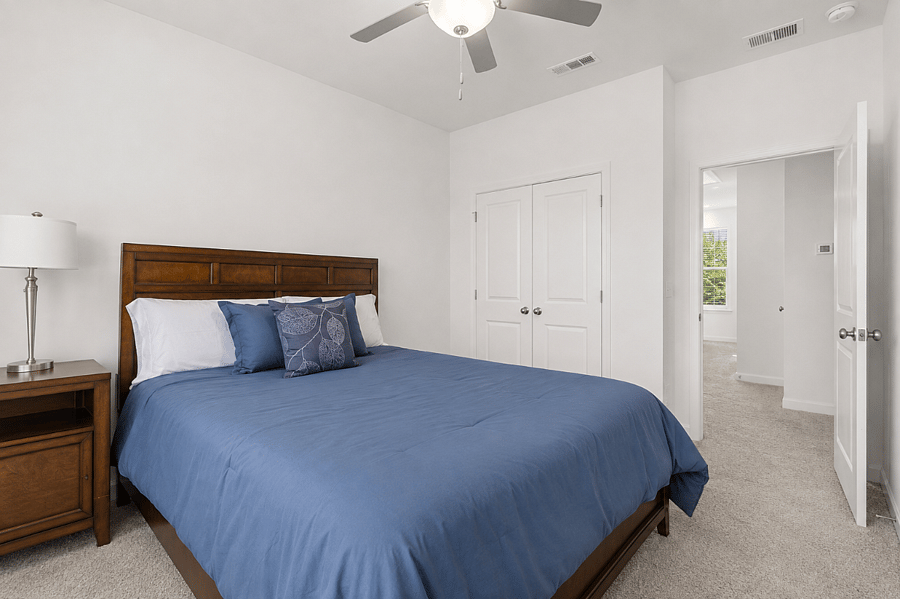 Furnished Finder property 1034822_1 photo 12
