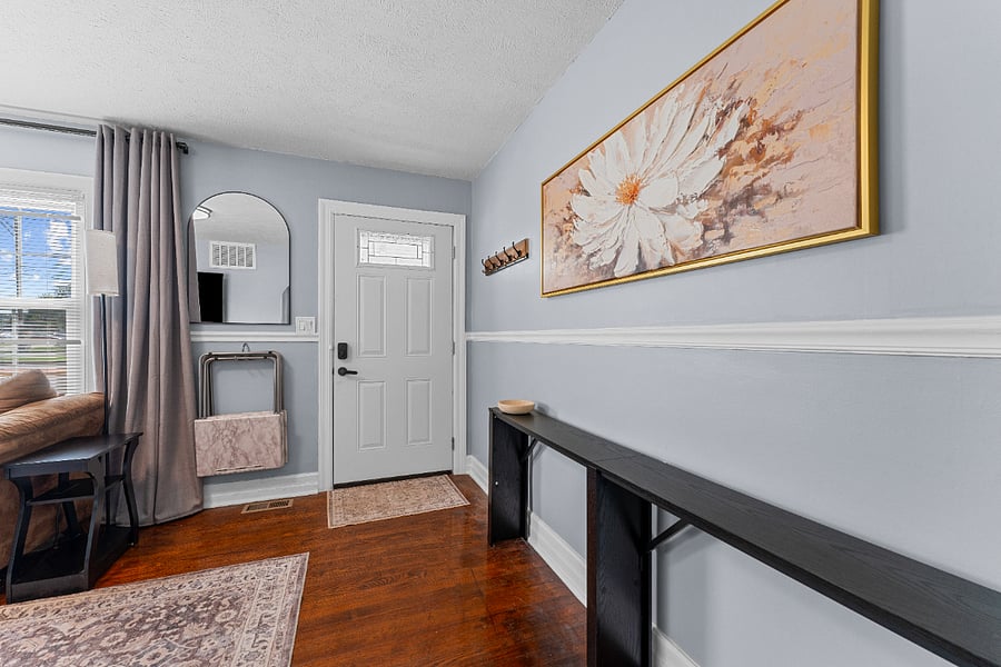 Furnished Finder property 1034823_1 photo 3