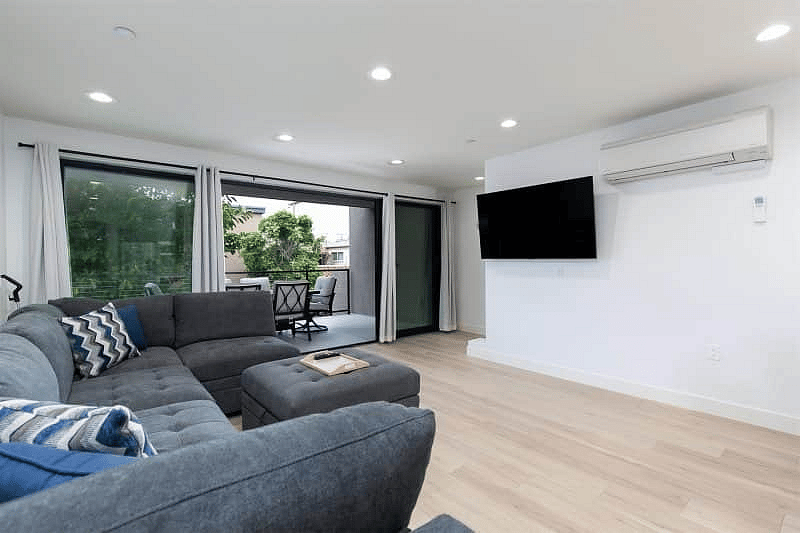 Furnished Finder property 1034827_1 photo 12